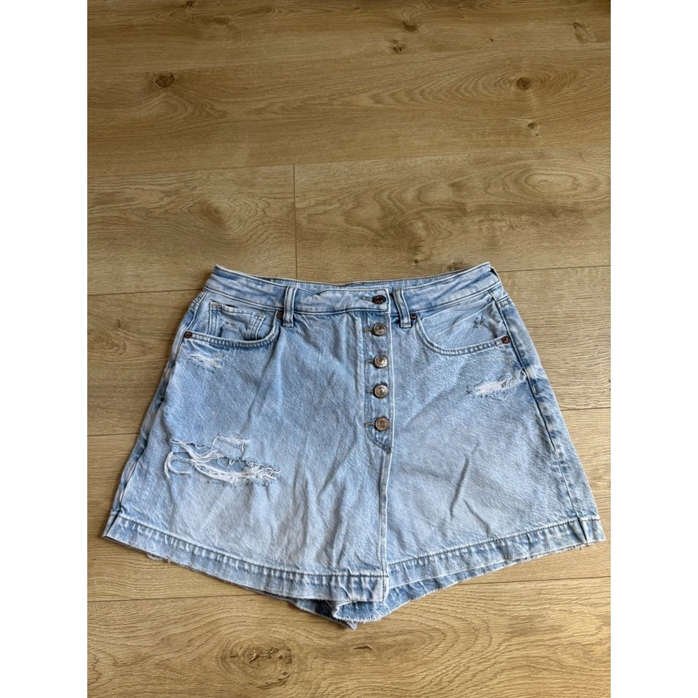 EUC American Eagle Mom Skort Distressed denim jean Button Fly comfort size 10
